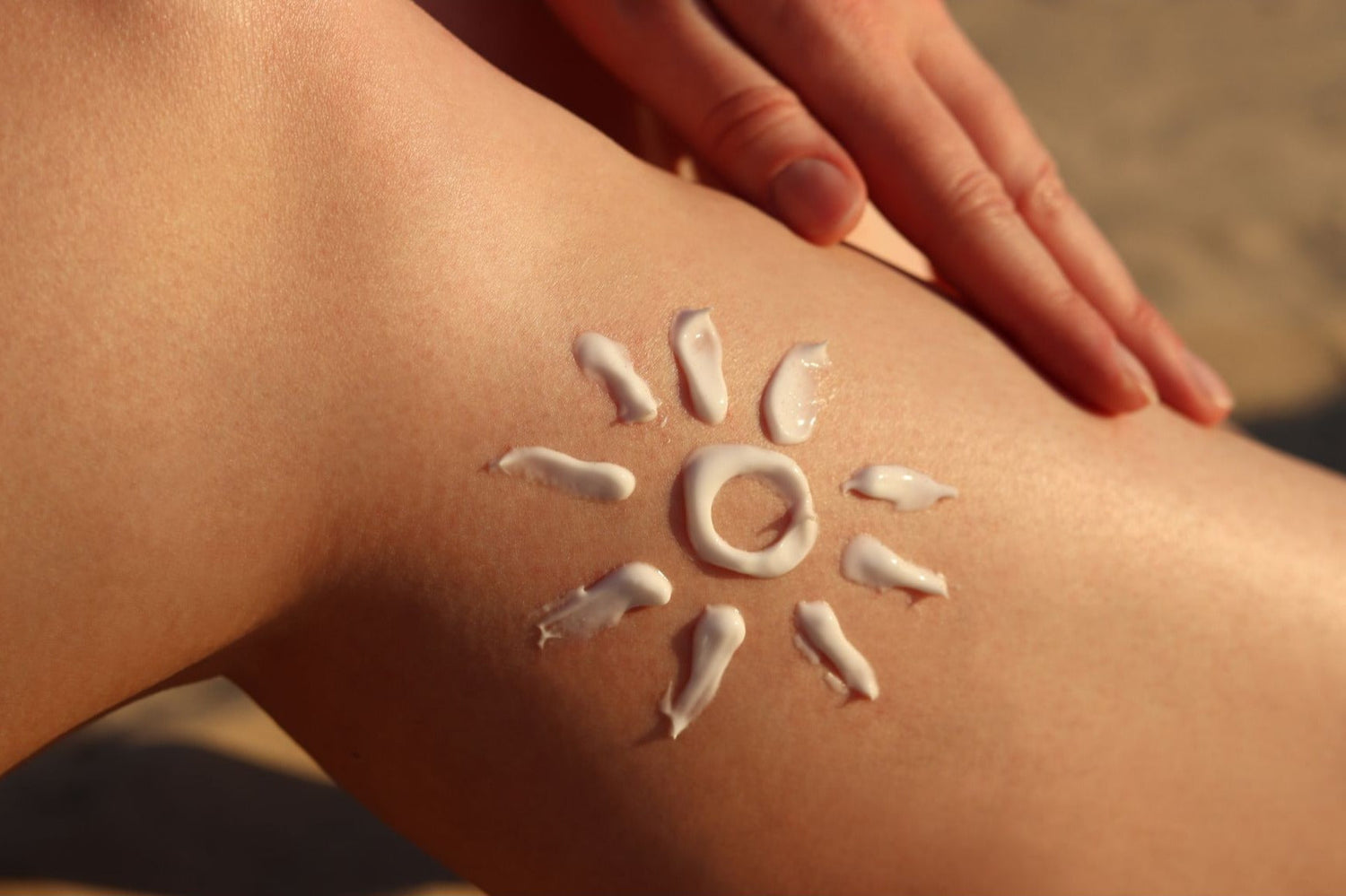 Zonbescherming 101: dit wil je écht weten voor een gezonde huid